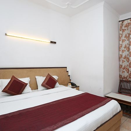 Capital O 10750 Hotel Vivek New Delhi Exterior foto