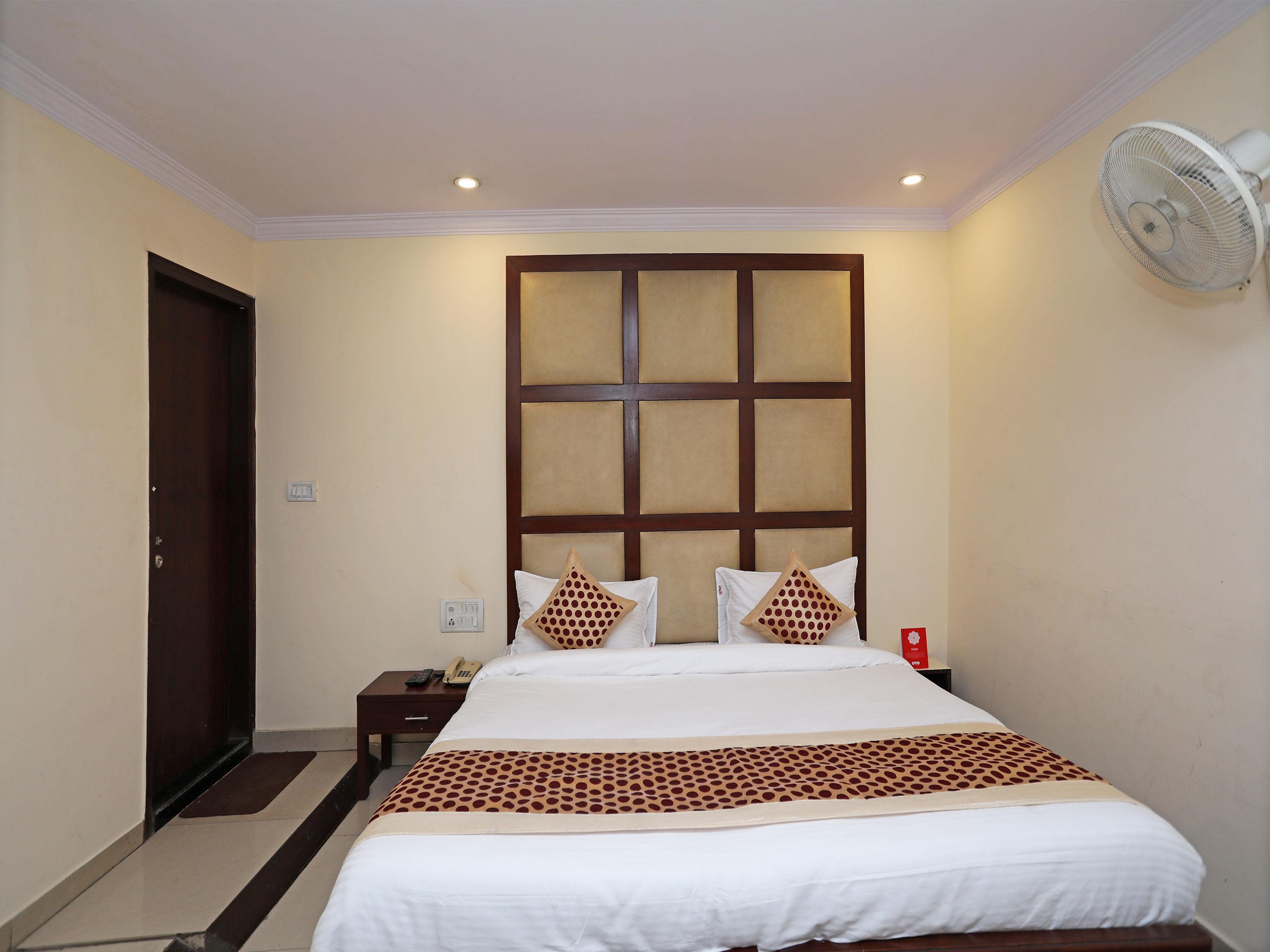 Capital O 10750 Hotel Vivek New Delhi Exterior foto