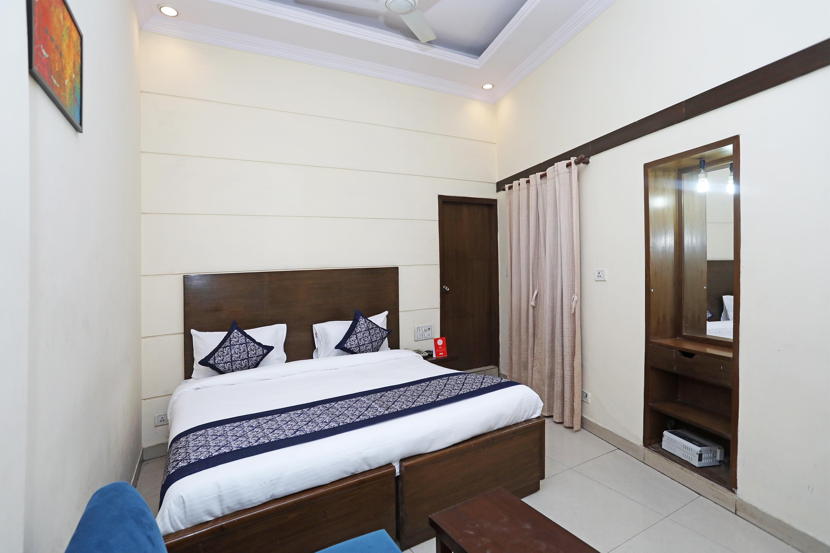 Capital O 10750 Hotel Vivek New Delhi Exterior foto